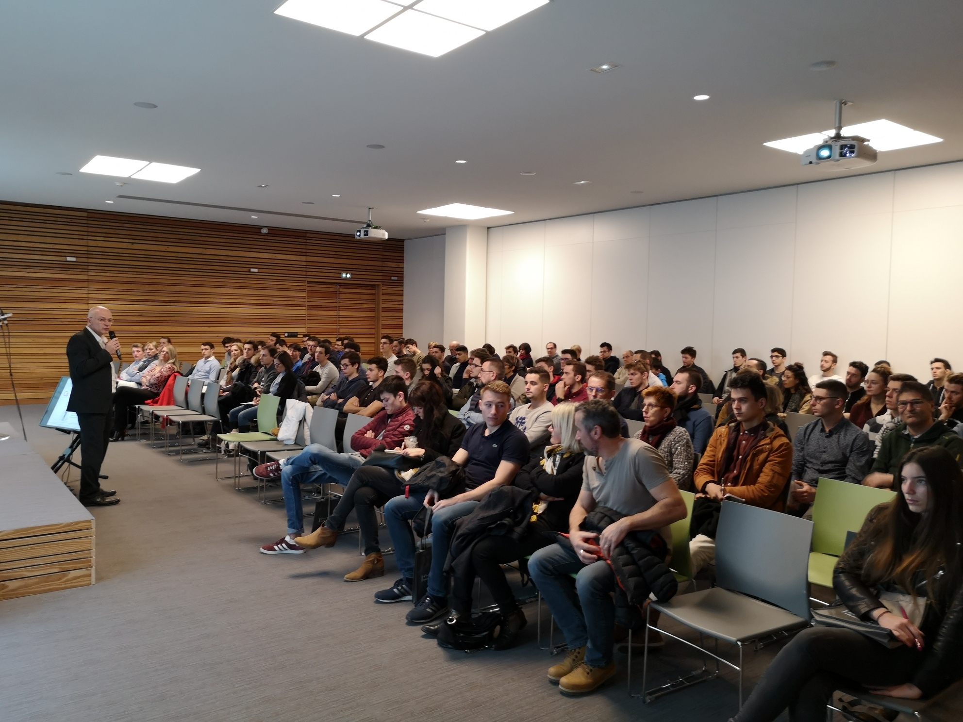 Accès à l'article Toutes les informations et bons tuyaux pour candidater aux formations proposées par l'ITII de Lyon ! Accès à l'article Toutes les informations et bons tuyaux pour candidater aux formations proposées par l'ITII de Lyon !